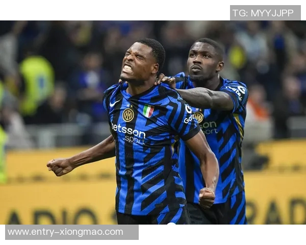 精彩绝伦的4比4进球大战伊劳拉称赞双方踢得极为开放与观赏性十足